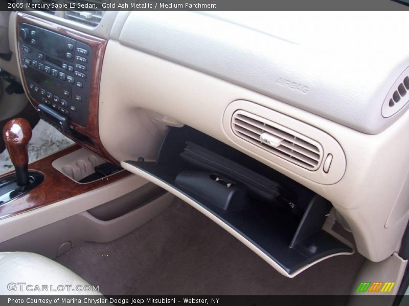 Gold Ash Metallic / Medium Parchment 2005 Mercury Sable LS Sedan