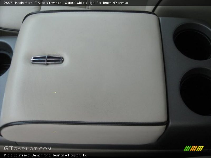 Oxford White / Light Parchment/Espresso 2007 Lincoln Mark LT SuperCrew 4x4