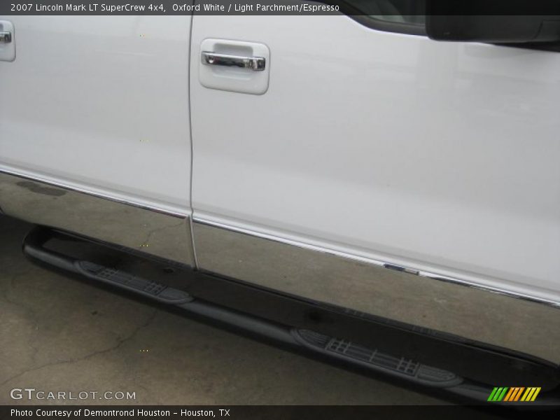 Oxford White / Light Parchment/Espresso 2007 Lincoln Mark LT SuperCrew 4x4