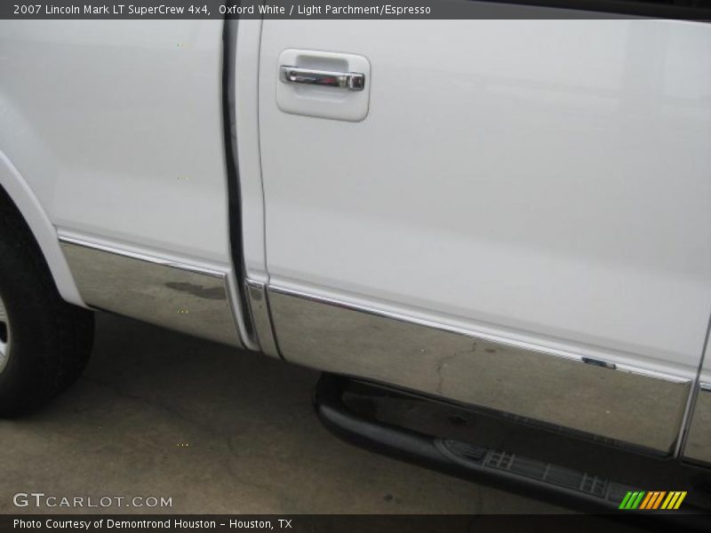 Oxford White / Light Parchment/Espresso 2007 Lincoln Mark LT SuperCrew 4x4