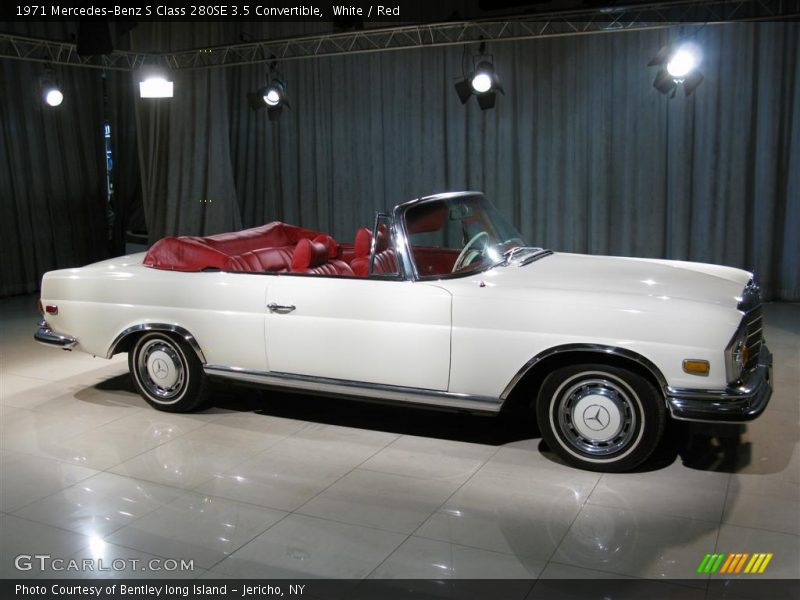 White / Red 1971 Mercedes-Benz S Class 280SE 3.5 Convertible