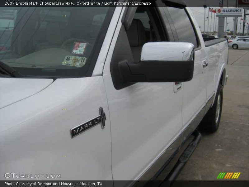 Oxford White / Light Parchment/Espresso 2007 Lincoln Mark LT SuperCrew 4x4