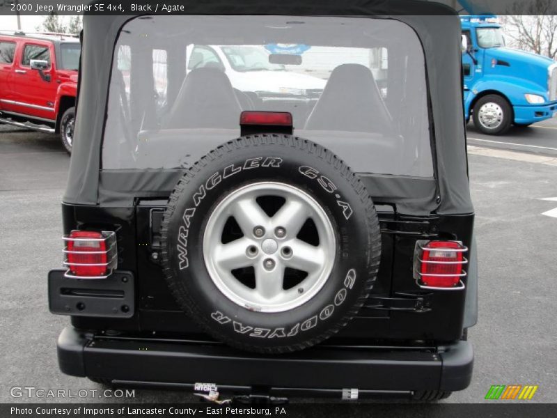 Black / Agate 2000 Jeep Wrangler SE 4x4