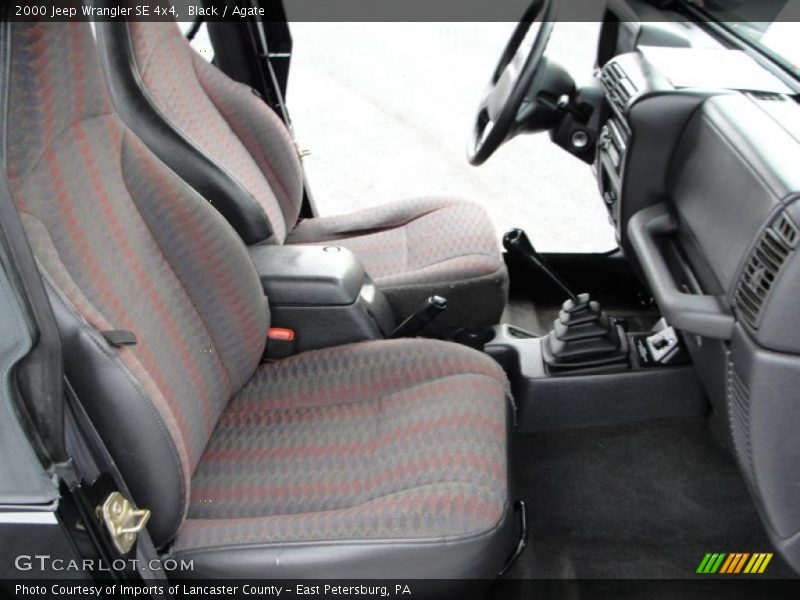 Black / Agate 2000 Jeep Wrangler SE 4x4
