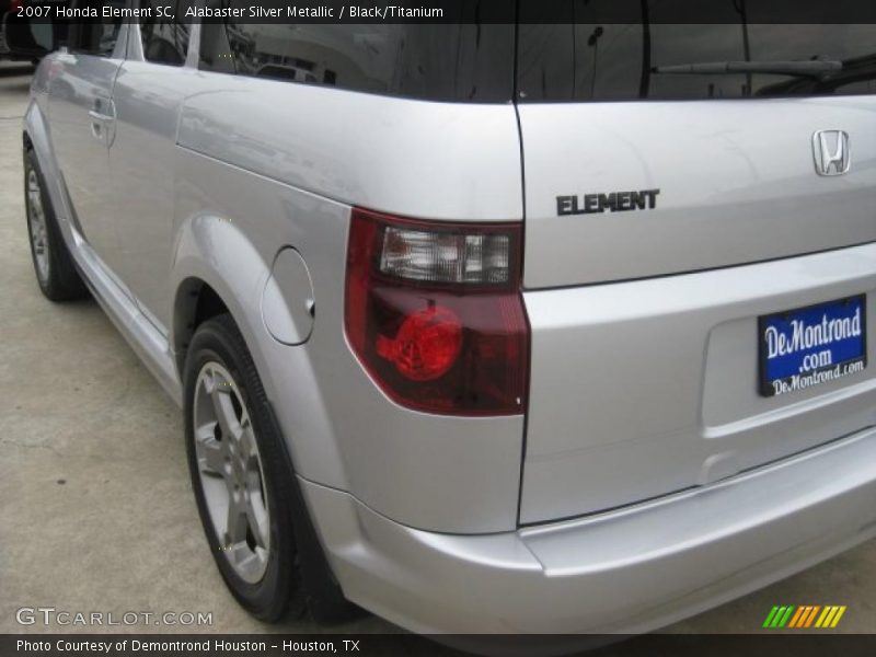 Alabaster Silver Metallic / Black/Titanium 2007 Honda Element SC