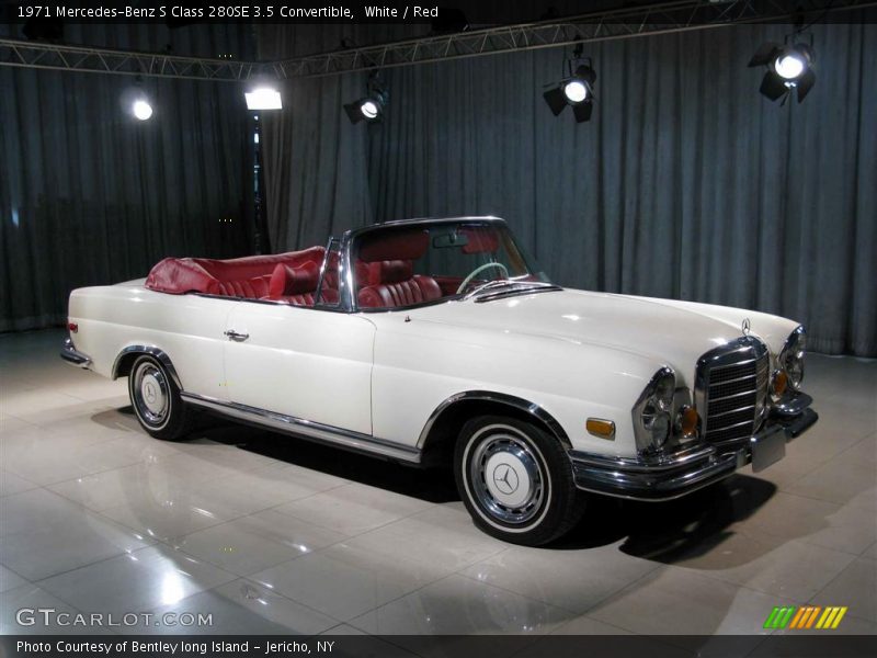 White / Red 1971 Mercedes-Benz S Class 280SE 3.5 Convertible