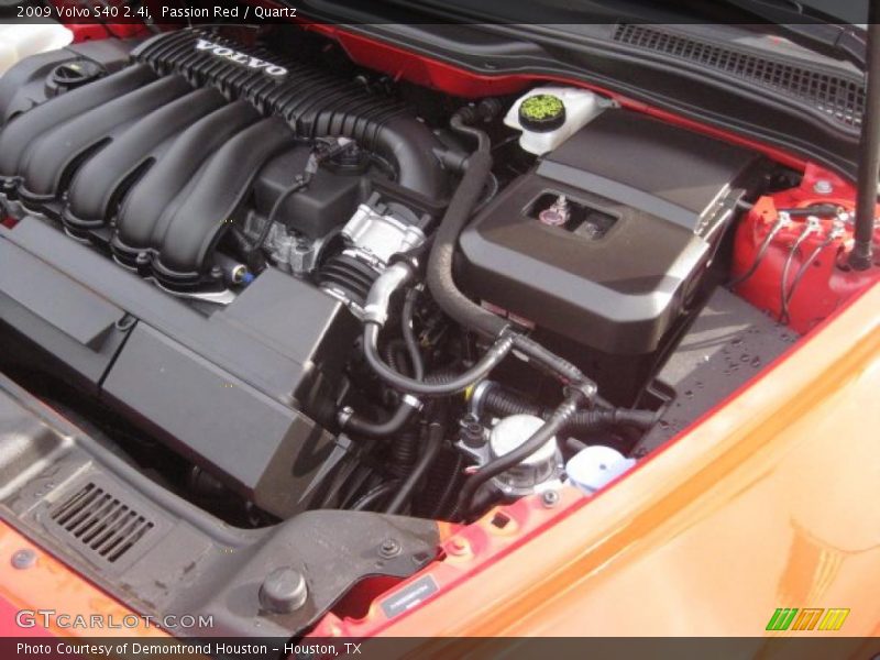 Passion Red / Quartz 2009 Volvo S40 2.4i