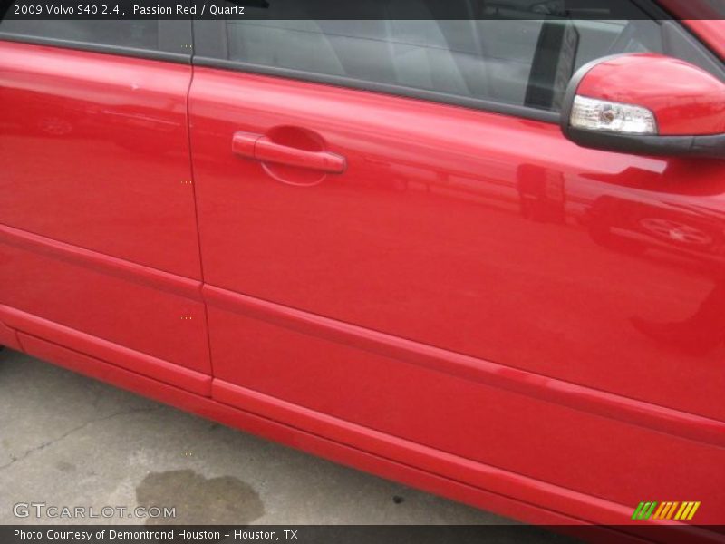 Passion Red / Quartz 2009 Volvo S40 2.4i