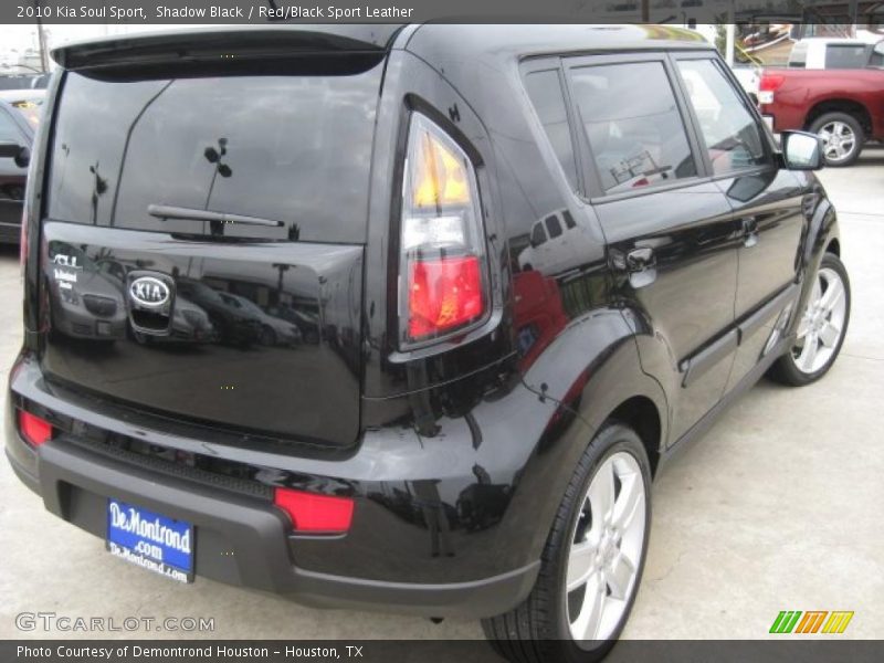 Shadow Black / Red/Black Sport Leather 2010 Kia Soul Sport