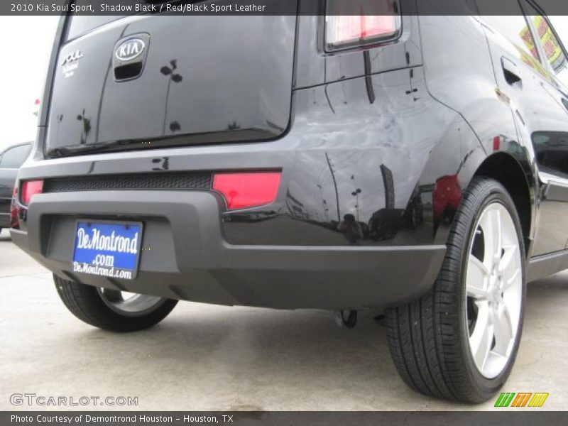 Shadow Black / Red/Black Sport Leather 2010 Kia Soul Sport
