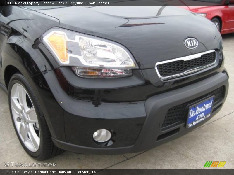 Shadow Black / Red/Black Sport Leather 2010 Kia Soul Sport