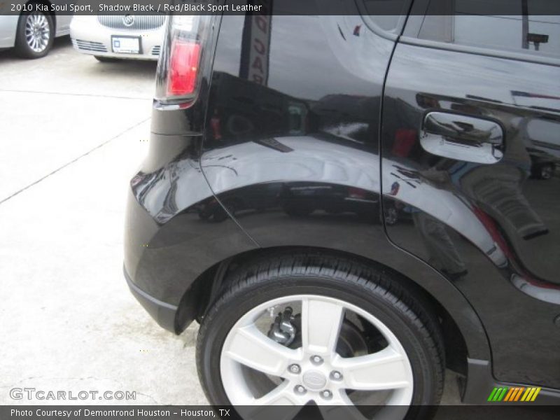 Shadow Black / Red/Black Sport Leather 2010 Kia Soul Sport