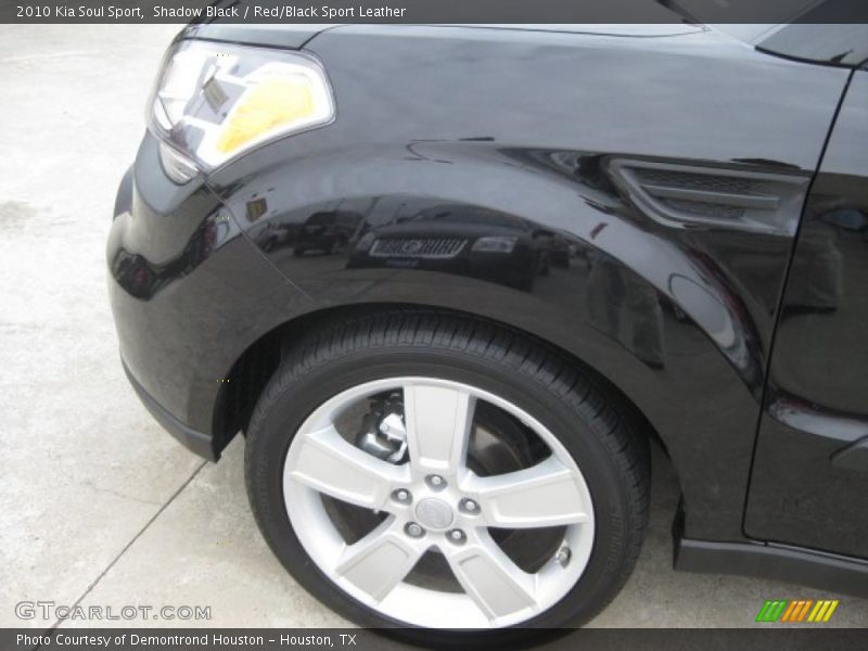 Shadow Black / Red/Black Sport Leather 2010 Kia Soul Sport