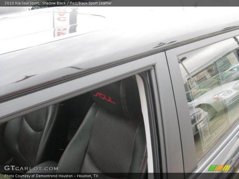 Shadow Black / Red/Black Sport Leather 2010 Kia Soul Sport