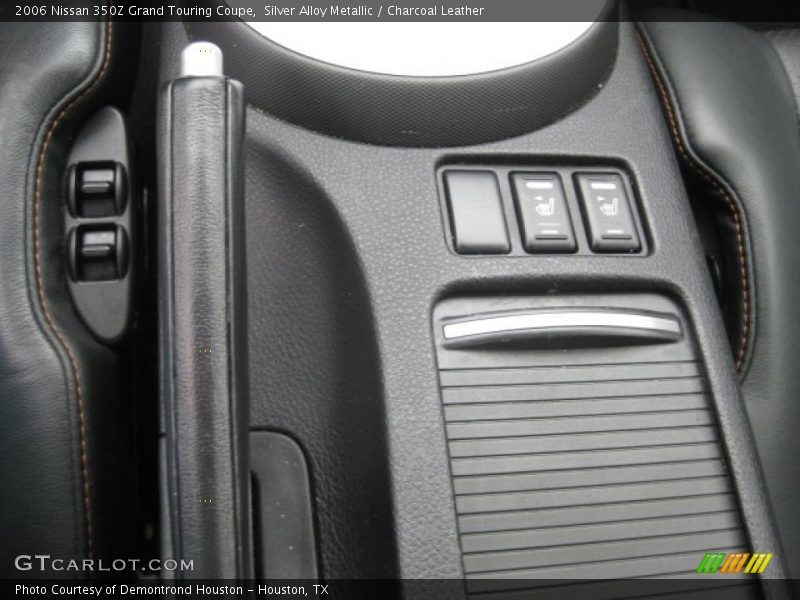Silver Alloy Metallic / Charcoal Leather 2006 Nissan 350Z Grand Touring Coupe