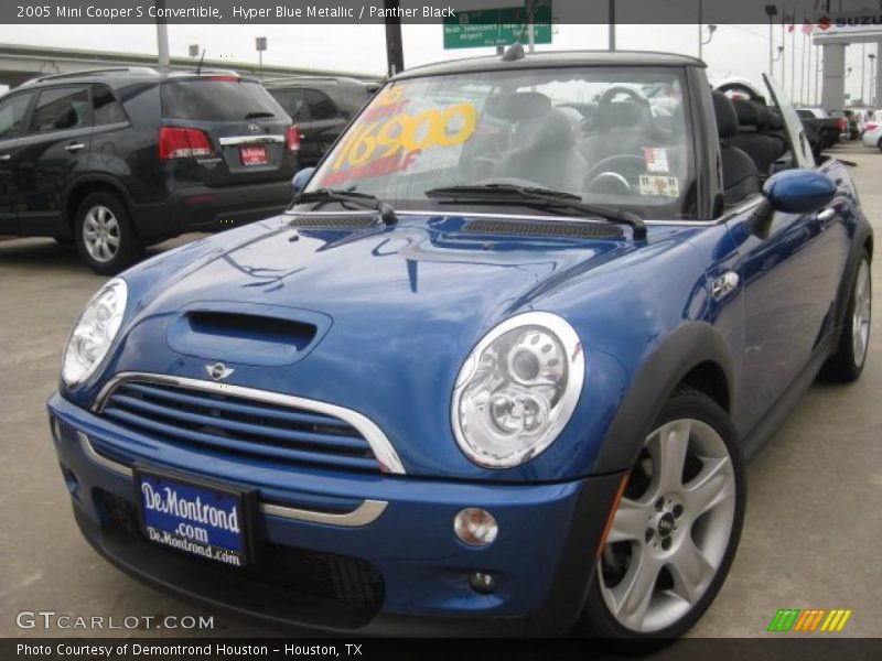 Front 3/4 View of 2005 Cooper S Convertible