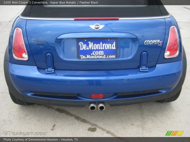 Hyper Blue Metallic / Panther Black 2005 Mini Cooper S Convertible
