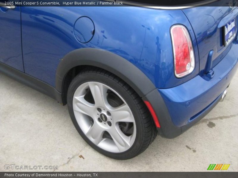 Hyper Blue Metallic / Panther Black 2005 Mini Cooper S Convertible