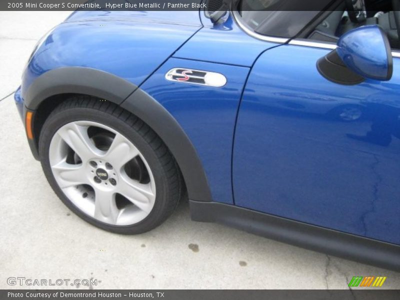 Hyper Blue Metallic / Panther Black 2005 Mini Cooper S Convertible