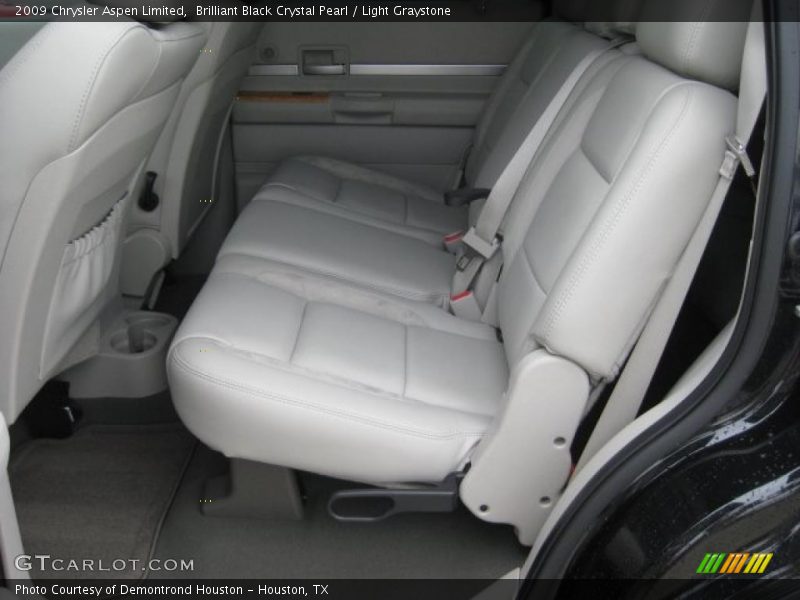 Brilliant Black Crystal Pearl / Light Graystone 2009 Chrysler Aspen Limited