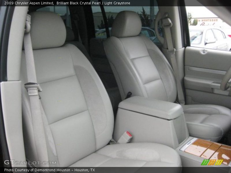 Brilliant Black Crystal Pearl / Light Graystone 2009 Chrysler Aspen Limited