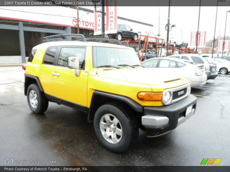 Sun Fusion / Dark Charcoal 2007 Toyota FJ Cruiser 4WD