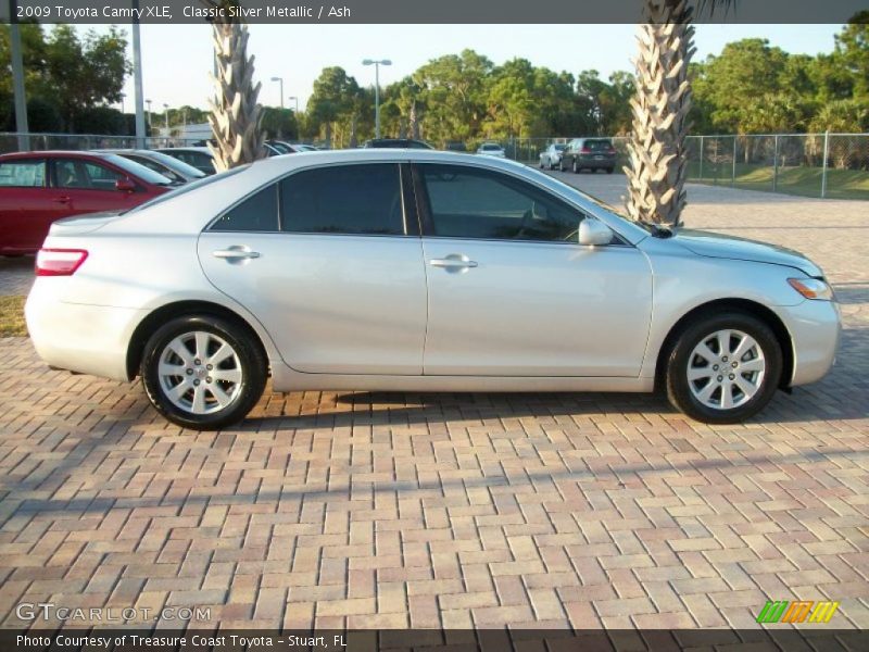 Classic Silver Metallic / Ash 2009 Toyota Camry XLE