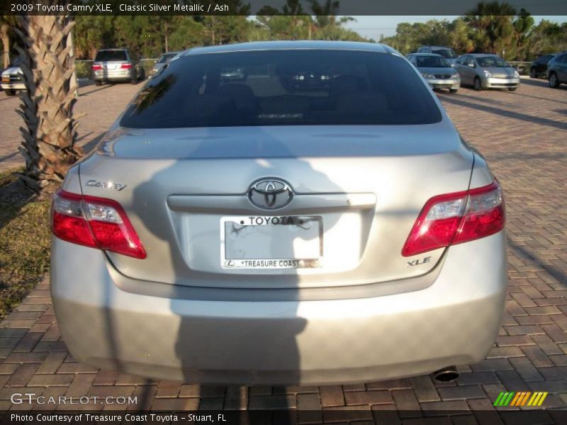 Classic Silver Metallic / Ash 2009 Toyota Camry XLE