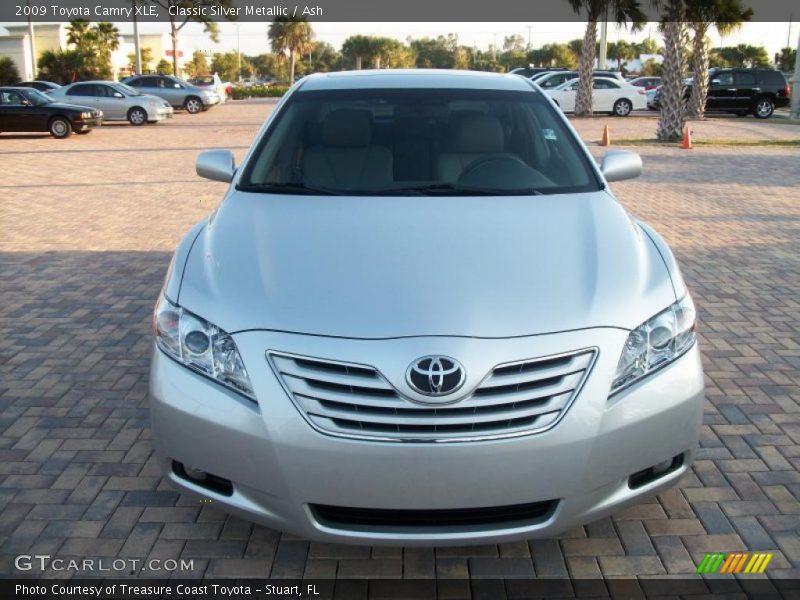 Classic Silver Metallic / Ash 2009 Toyota Camry XLE
