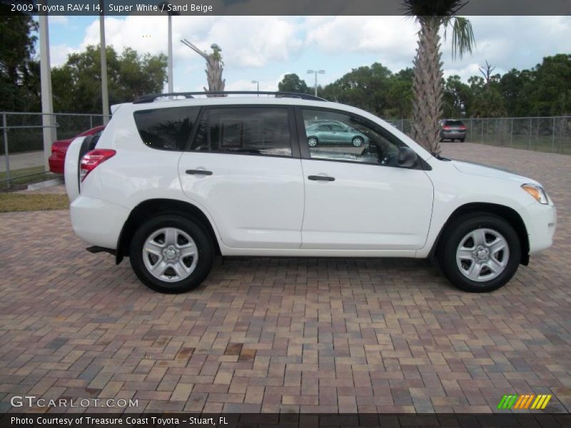  2009 RAV4 I4 Super White