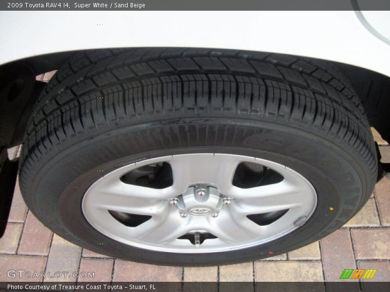Super White / Sand Beige 2009 Toyota RAV4 I4