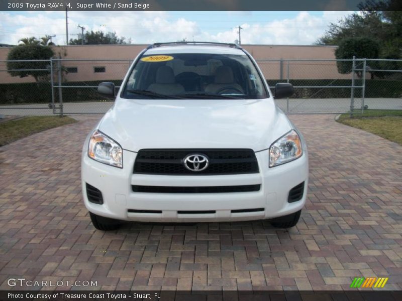 Super White / Sand Beige 2009 Toyota RAV4 I4