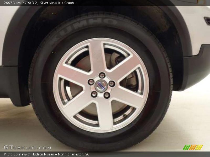 Silver Metallic / Graphite 2007 Volvo XC90 3.2