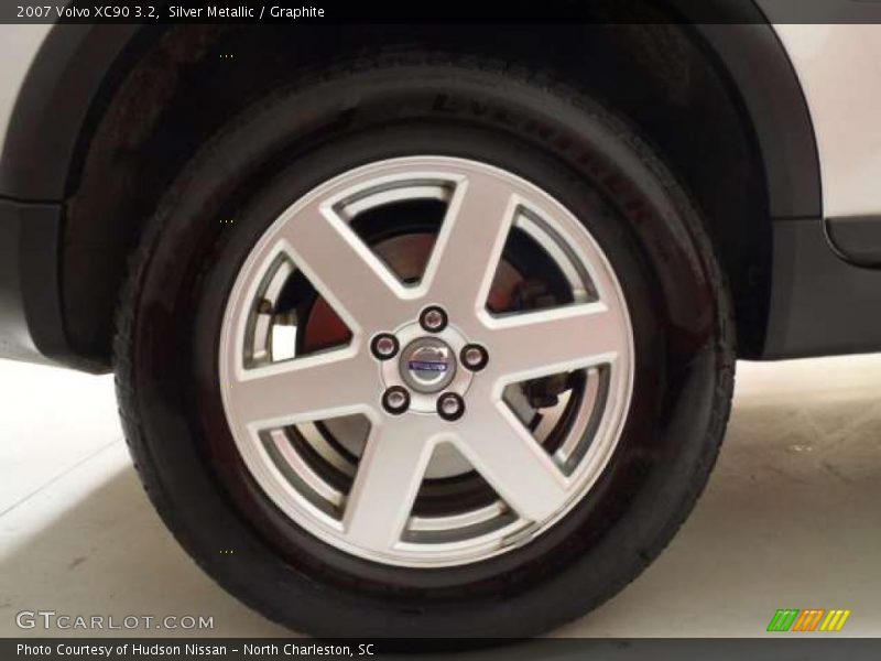 Silver Metallic / Graphite 2007 Volvo XC90 3.2
