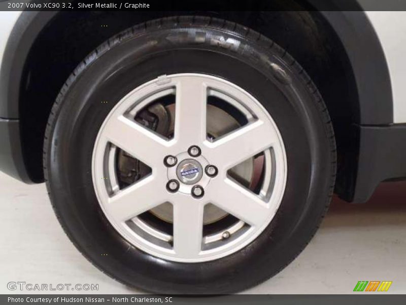 Silver Metallic / Graphite 2007 Volvo XC90 3.2