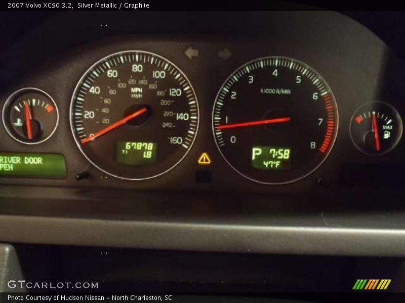 Silver Metallic / Graphite 2007 Volvo XC90 3.2