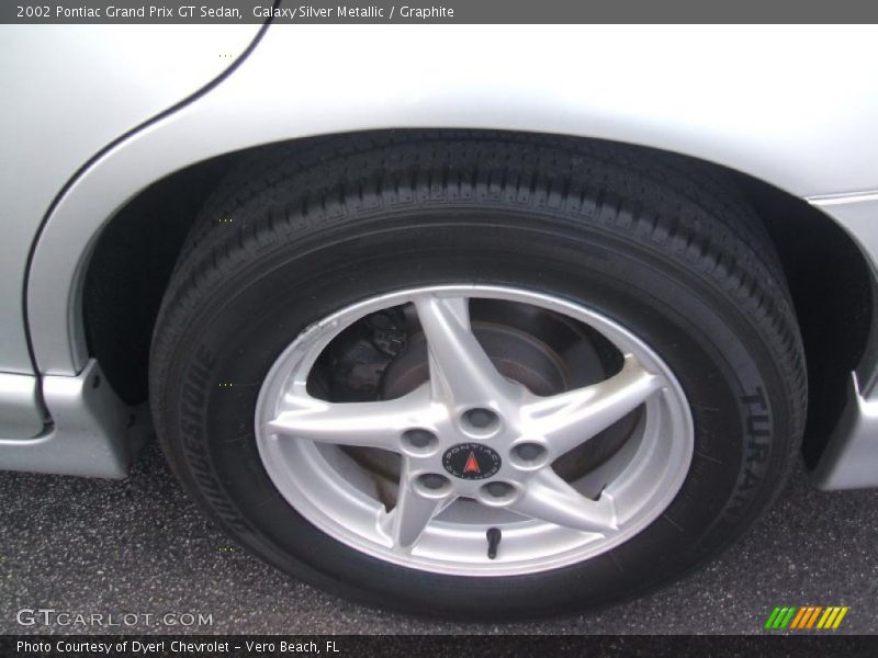 Galaxy Silver Metallic / Graphite 2002 Pontiac Grand Prix GT Sedan