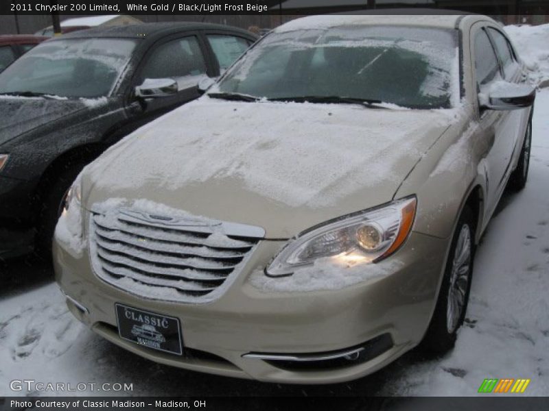 White Gold / Black/Light Frost Beige 2011 Chrysler 200 Limited