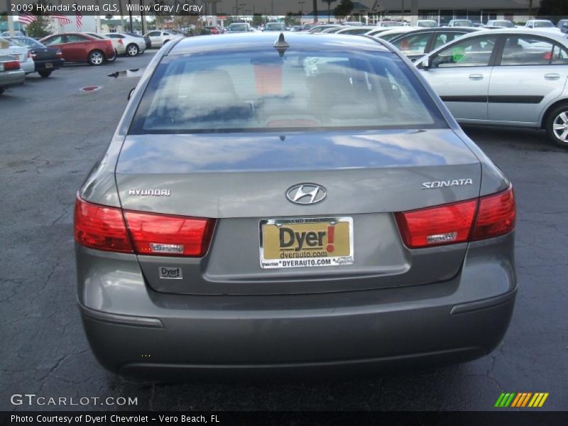 Willow Gray / Gray 2009 Hyundai Sonata GLS