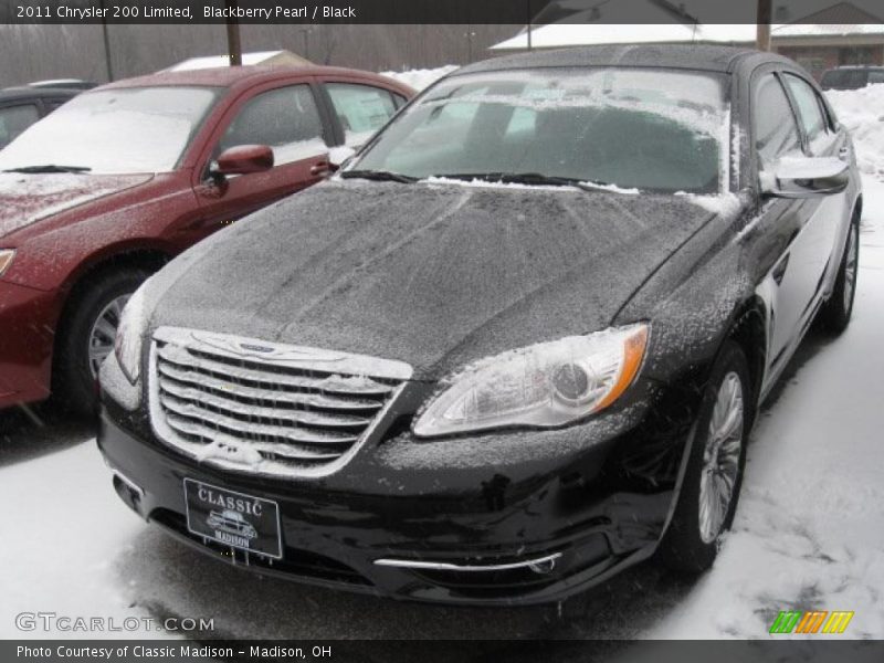 Blackberry Pearl / Black 2011 Chrysler 200 Limited