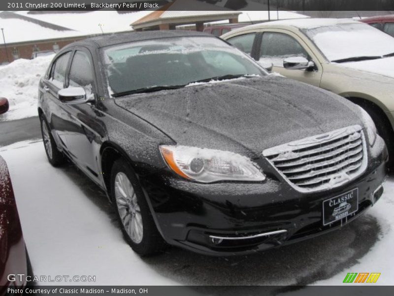 Blackberry Pearl / Black 2011 Chrysler 200 Limited
