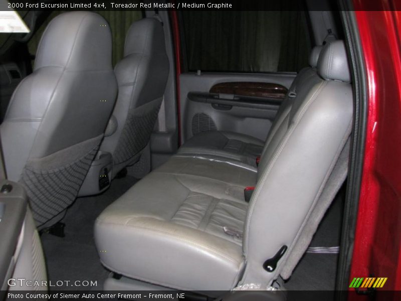 Toreador Red Metallic / Medium Graphite 2000 Ford Excursion Limited 4x4