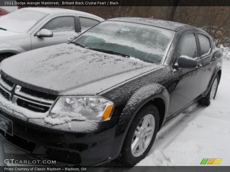 Brilliant Black Crystal Pearl / Black 2011 Dodge Avenger Mainstreet