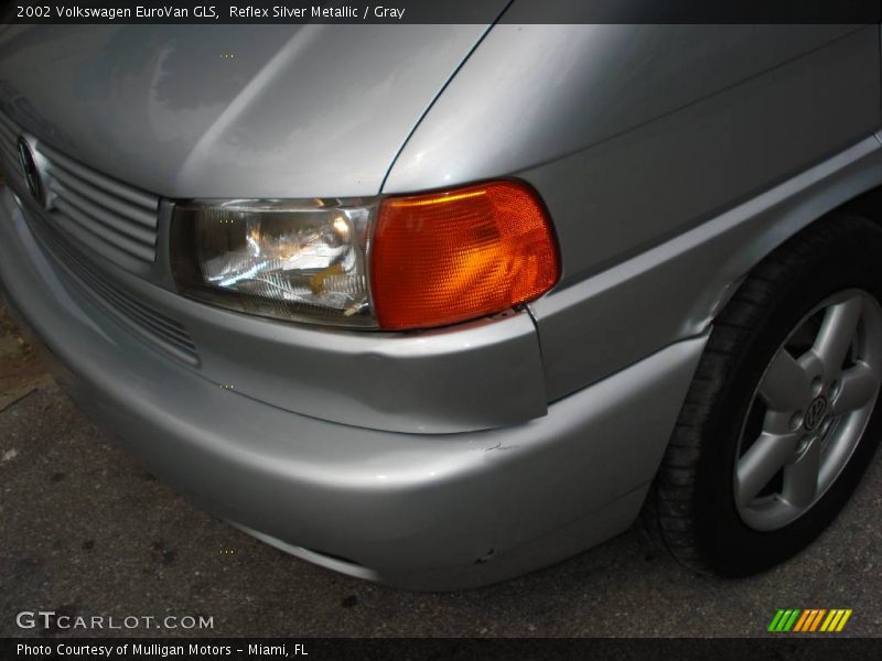 Reflex Silver Metallic / Gray 2002 Volkswagen EuroVan GLS