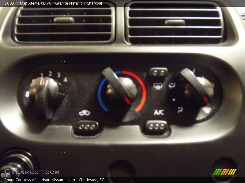 Granite Metallic / Charcoal 2003 Nissan Xterra XE V6