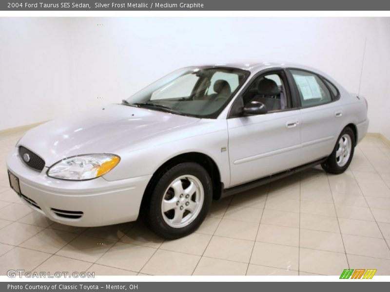 Silver Frost Metallic / Medium Graphite 2004 Ford Taurus SES Sedan