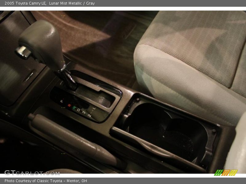 Lunar Mist Metallic / Gray 2005 Toyota Camry LE