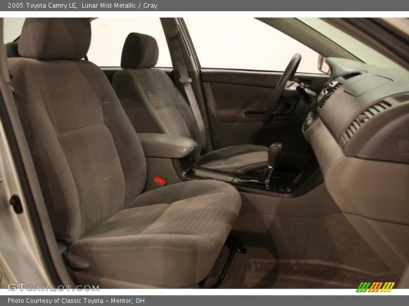 Lunar Mist Metallic / Gray 2005 Toyota Camry LE