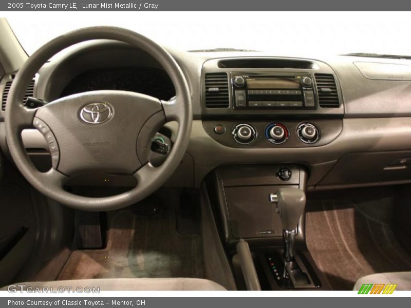 Lunar Mist Metallic / Gray 2005 Toyota Camry LE