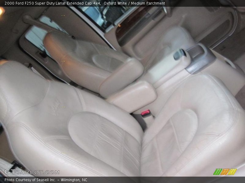Oxford White / Medium Parchment 2000 Ford F250 Super Duty Lariat Extended Cab 4x4